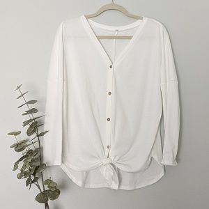 Thermal tie front top